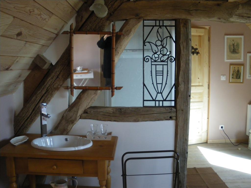 Chambre D'Hotes - Le Jardin Des Patissons La Foret Du Parc Room photo