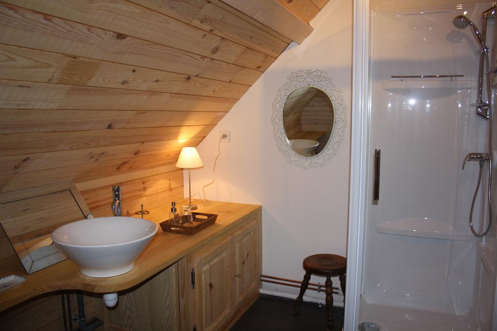 Chambre D'Hotes - Le Jardin Des Patissons La Foret Du Parc Room photo